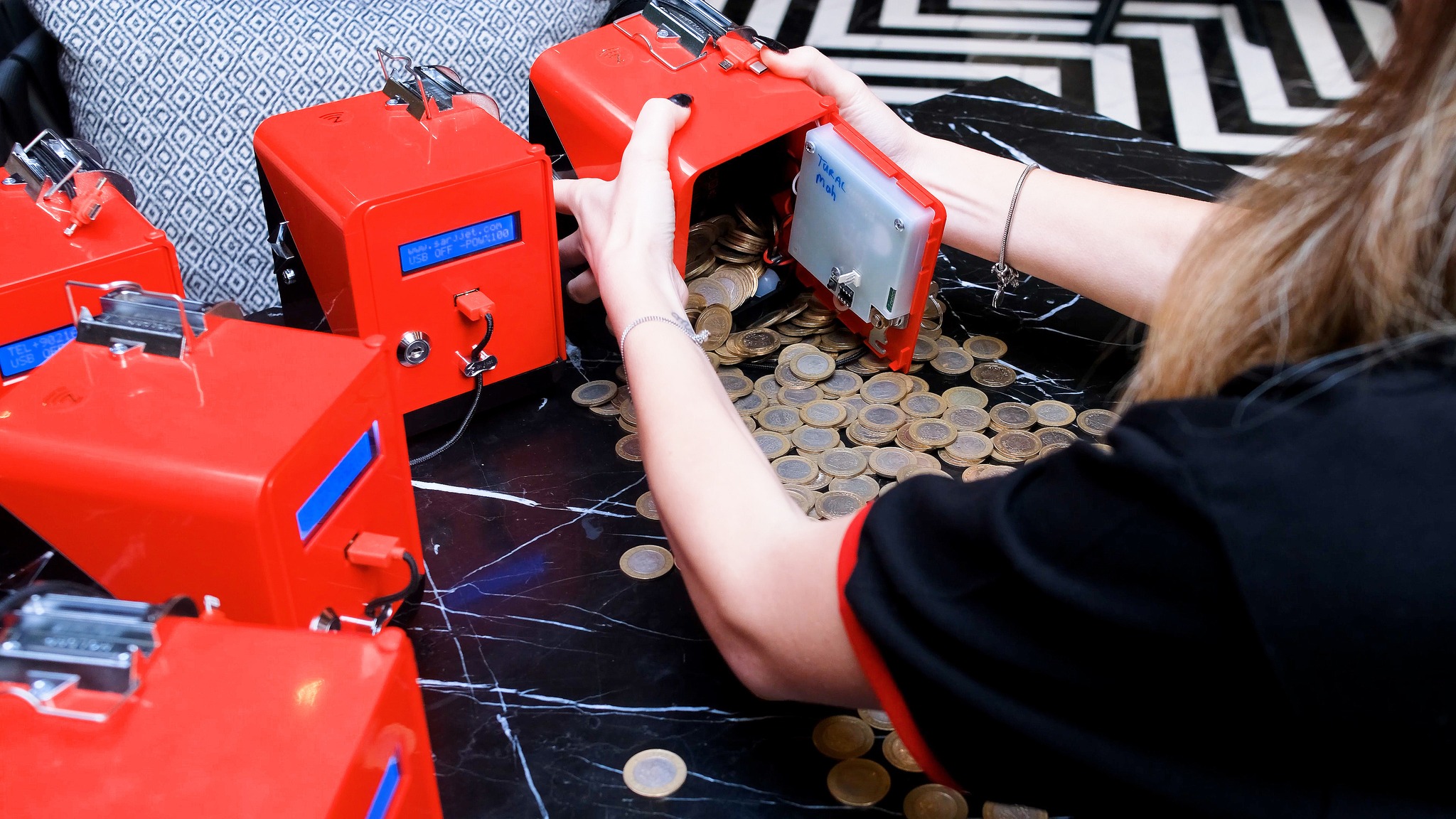 Étape de Distribution et de Marketing